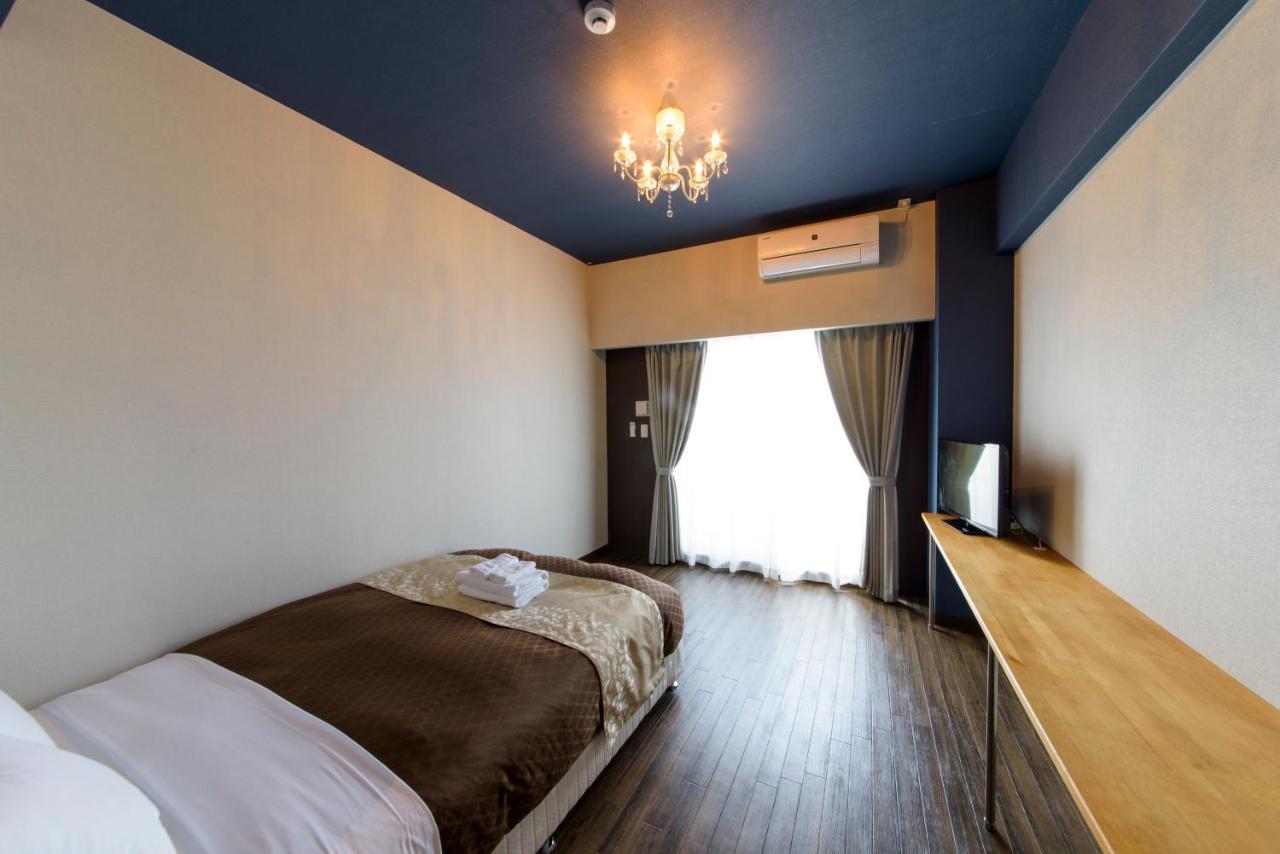 Mr. Kinjo In Matabee Aparthotel Okinawa Exterior photo